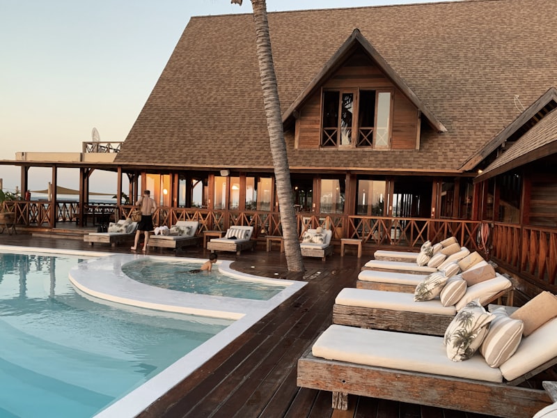 Hospitality website example